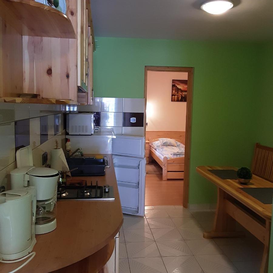 Pannon Panzio Restaurant Hotel Pannonhalma Luaran gambar